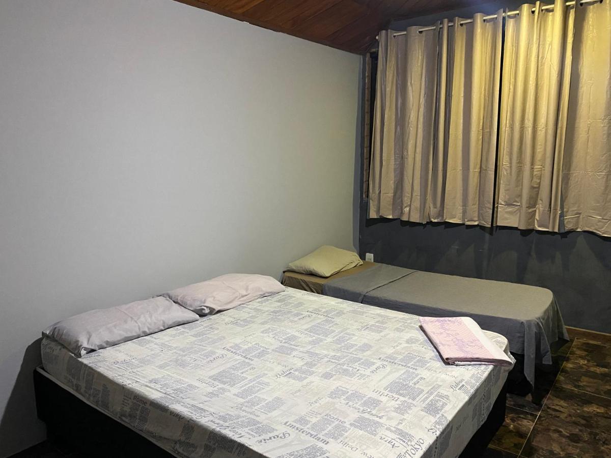 Regi House Hostel Vitória Esterno foto