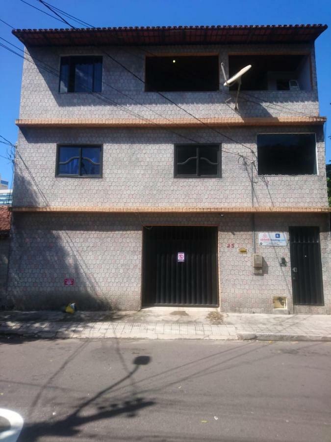 Regi House Hostel Vitória Esterno foto
